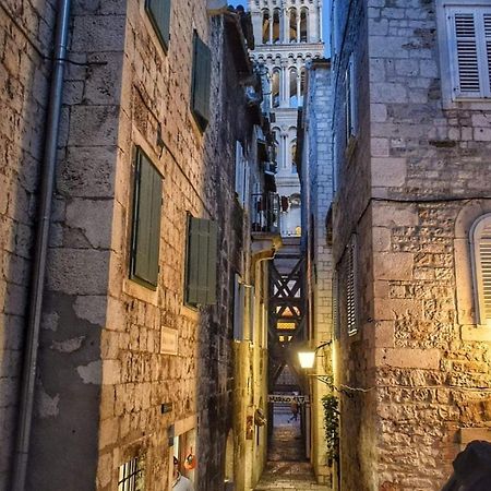 Largo Apartment In The Heart Of Diocletian Palace Split Luaran gambar